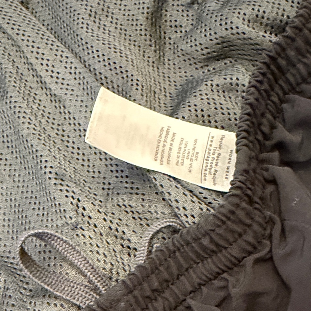 Patagonia Men's Shorts - Picture 3 of 8